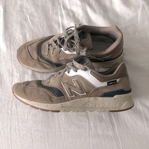 New Balance 997H casual sneaker